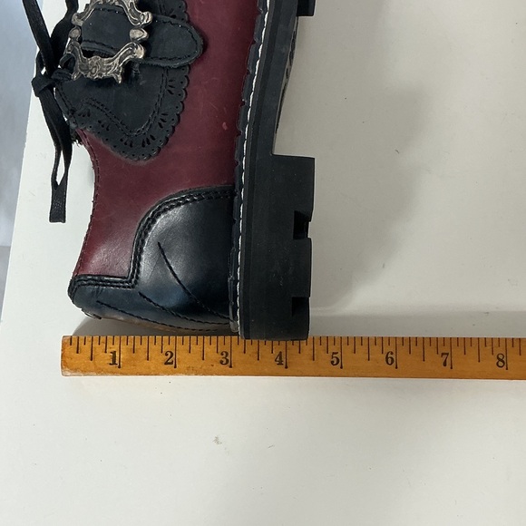 John Fluevog Black and Burgundy Oxfords - Picture 10 of 11